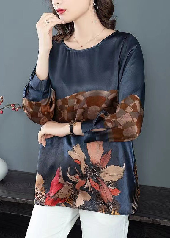 Polished Top with an Effortless Classic Look