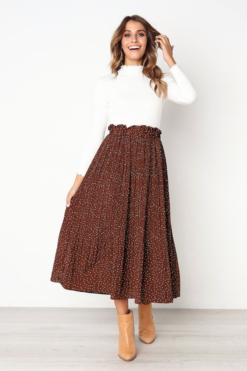 Well Tailored Garment with a Graceful Silhouette
