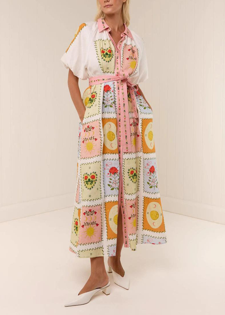 Classic Vintage Dress with a Flattering Fit