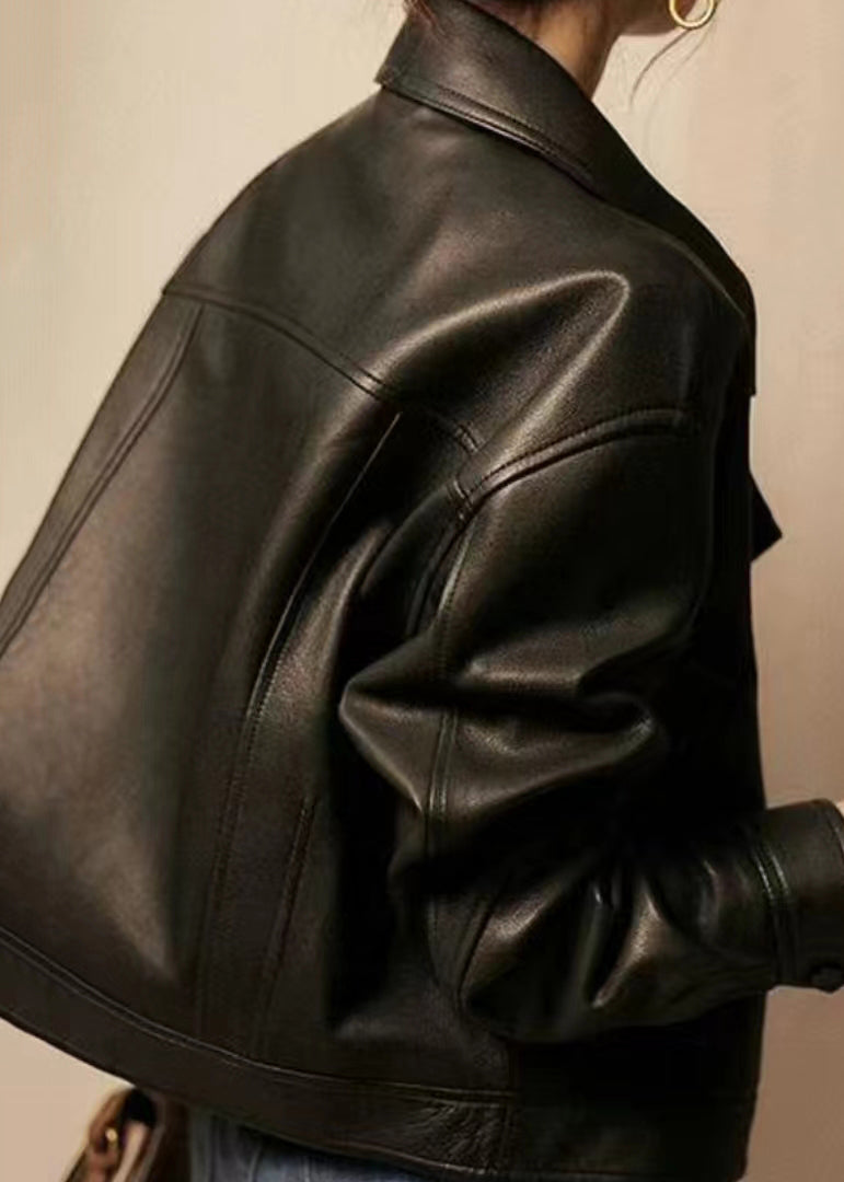 Polished Jacket with an Effortless Classic Look