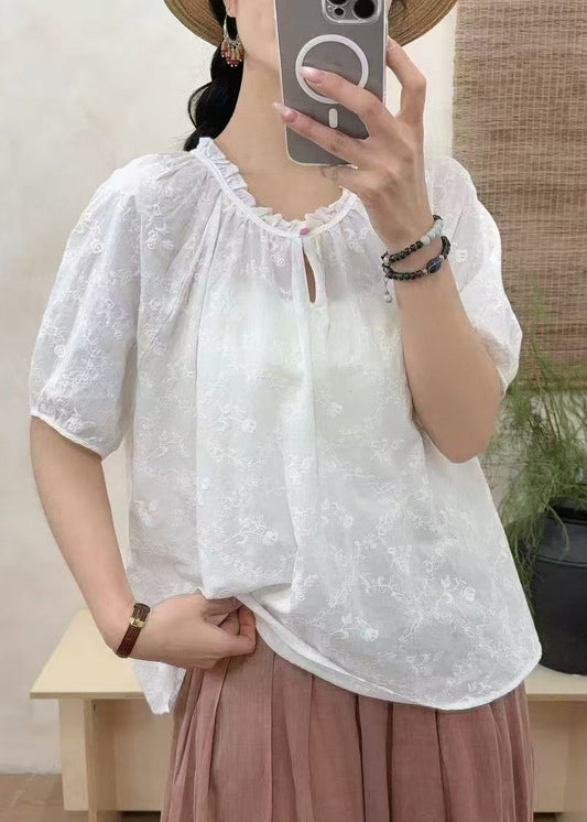 Well Tailored Shirt with a Graceful Silhouette