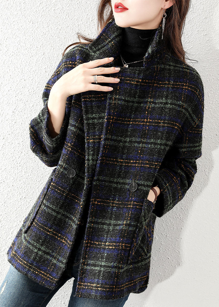 Sophisticated Coat with a Clean Classic Look