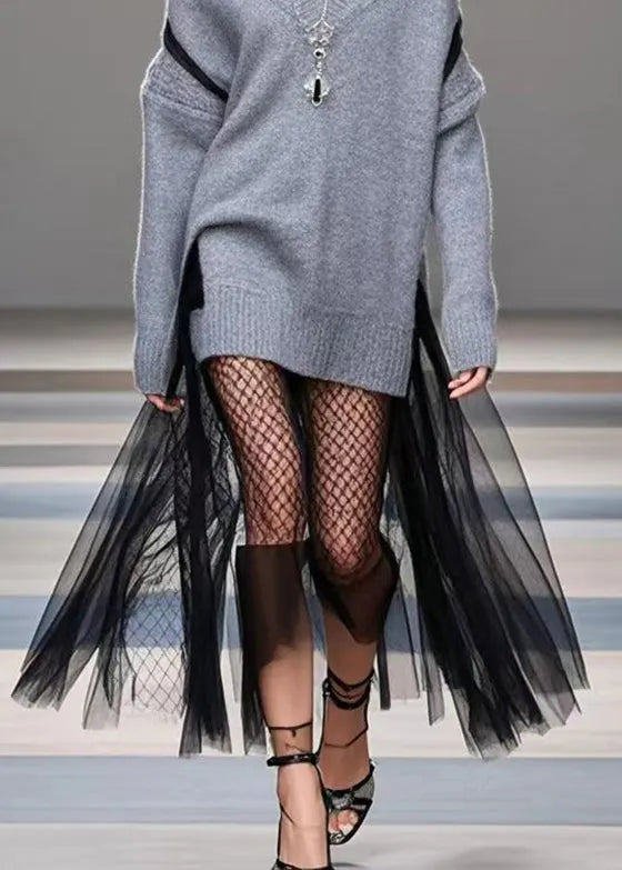 Well Tailored Sweater with a Graceful Silhouette