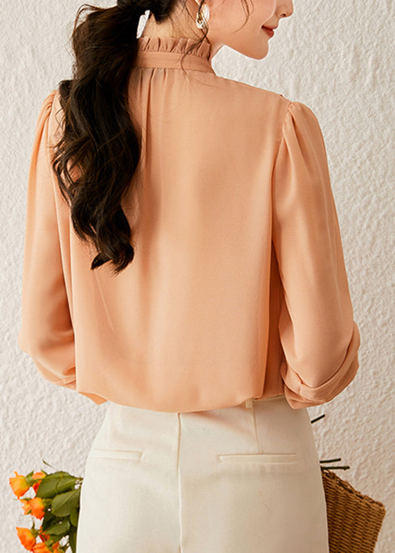 Well Tailored Top with a Graceful Silhouette