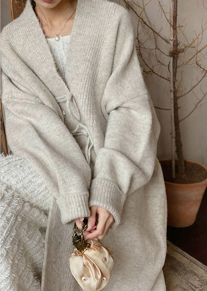 Well Tailored Coat with a Graceful Silhouette