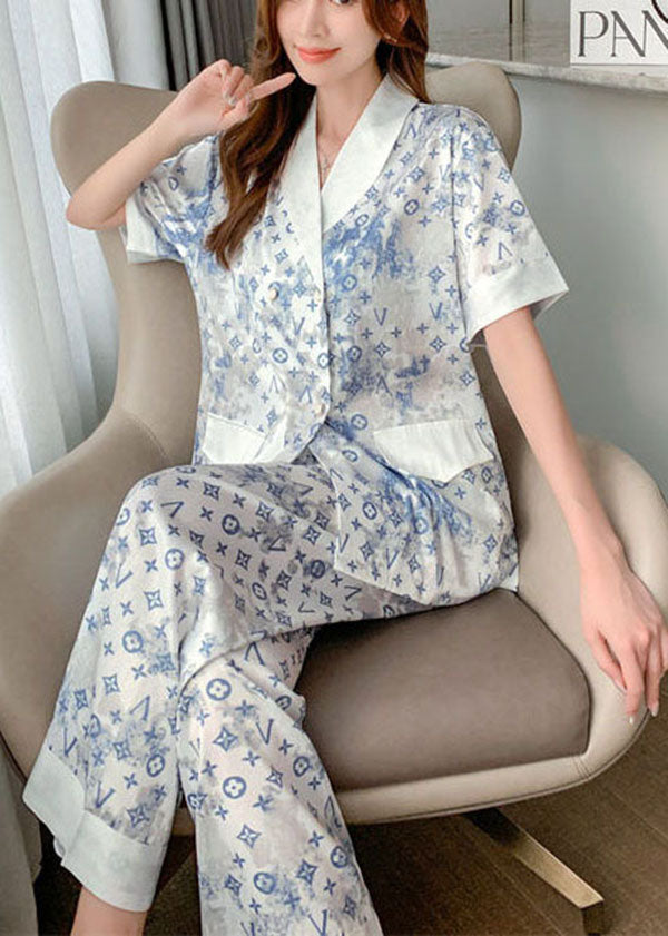 Subtly Elegant Garment with a Refined Vintage Look