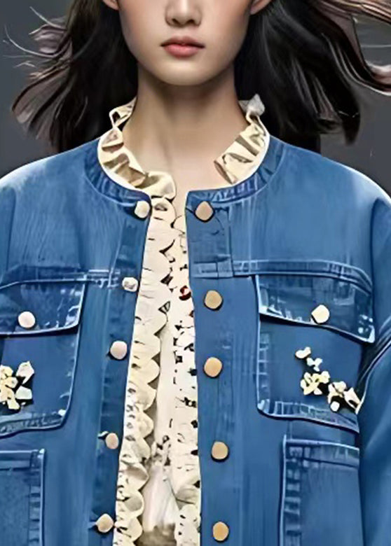 Classic Vintage & Enduringly Stylish Coat
