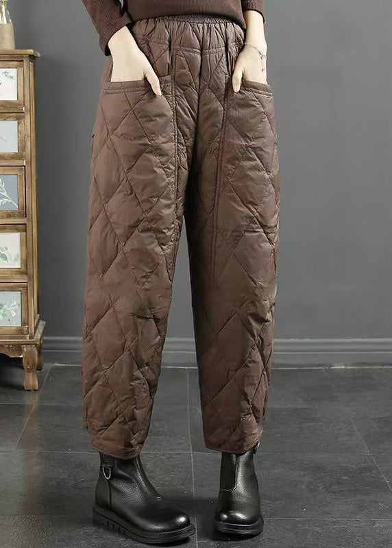 Well Tailored Pants with a Graceful Silhouette