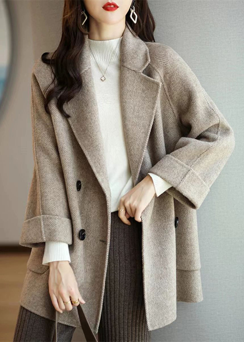 Classic Vintage Coat with a Flattering Fit