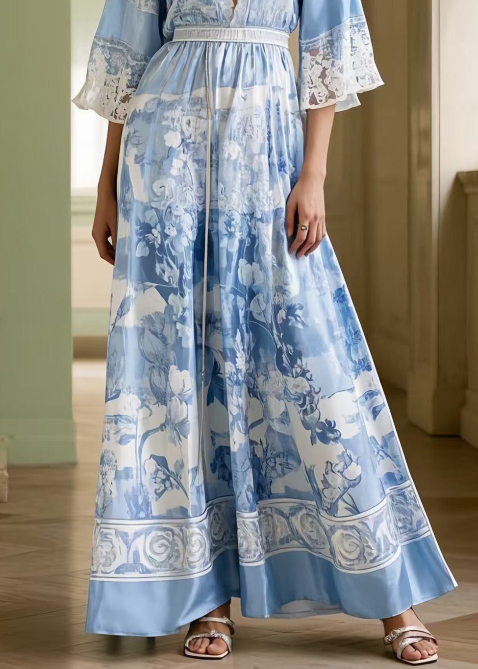 Beautifully Crafted Dress in a Classic Style