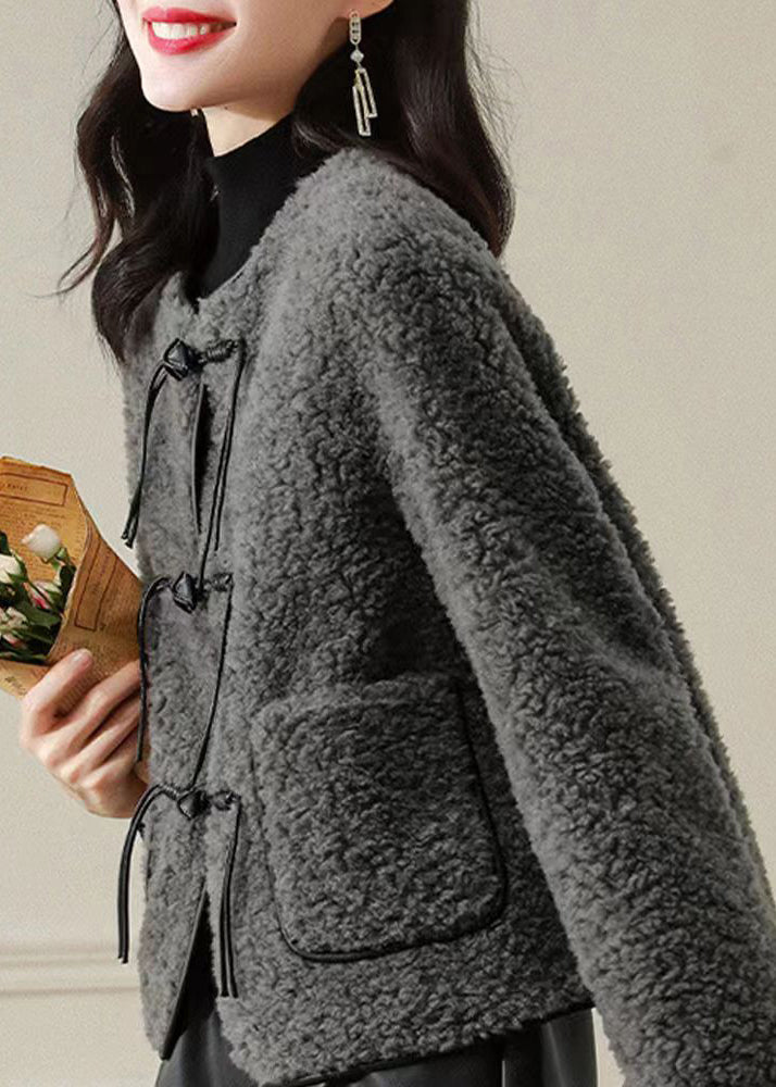 Classic Vintage Coat with a Flattering Fit