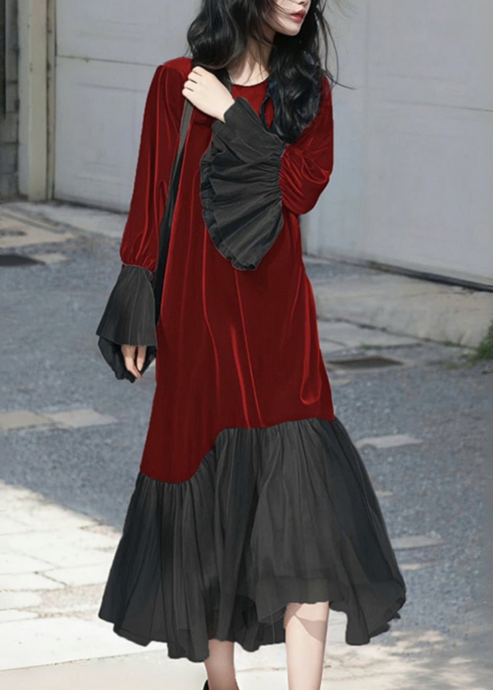 Gracefully Styled Dress for Any Occasion