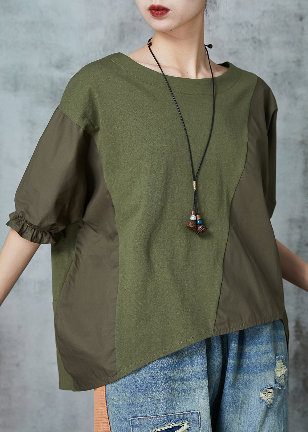 Beautifully Finished Top in a Timeless Design