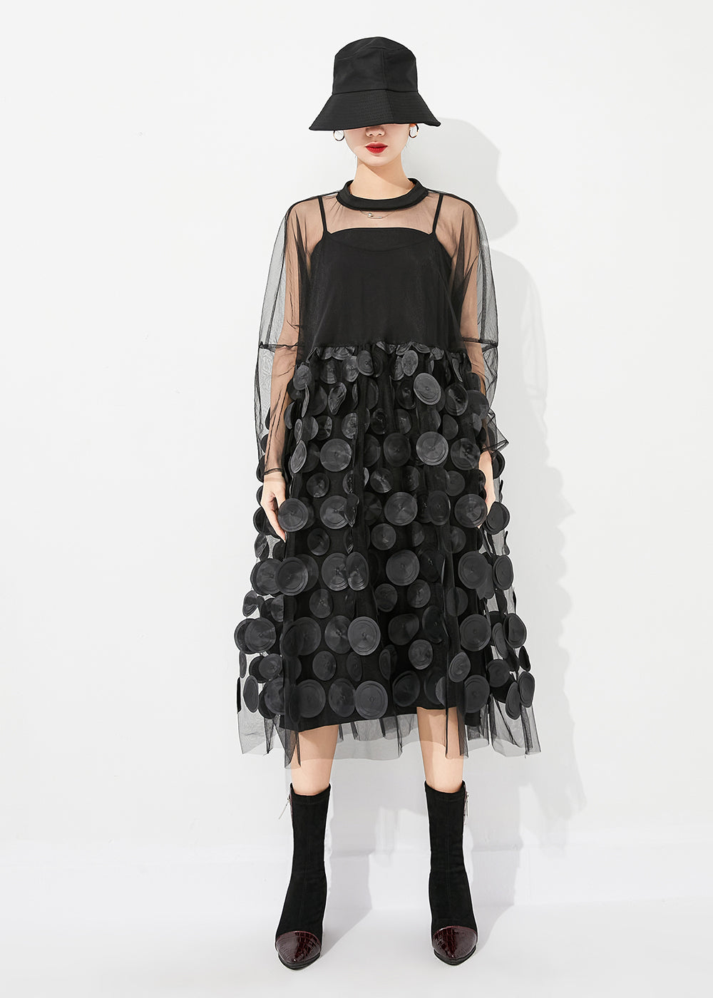 Beautifully Crafted Dress in a Classic Style