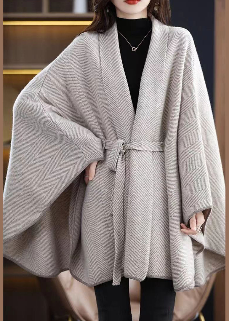 Effortlessly Elegant Cardigan with a Timeless Design