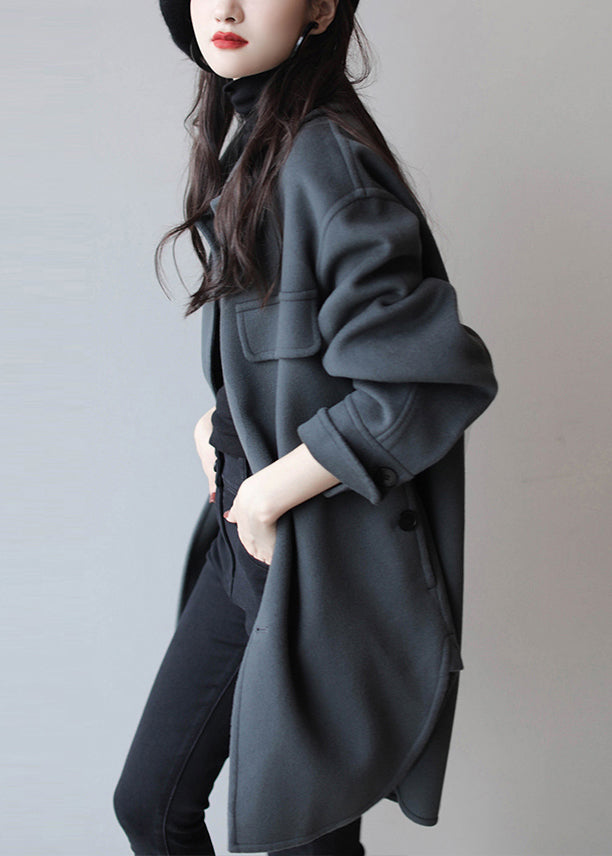 Classic Vintage & Enduringly Stylish Coat