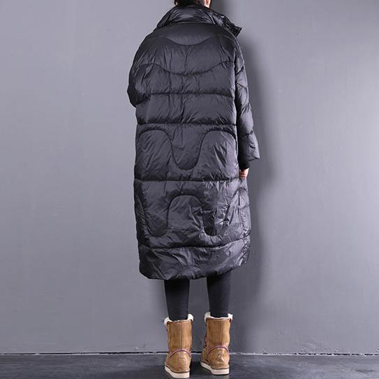 Gracefully Styled Coat for Any Occasion