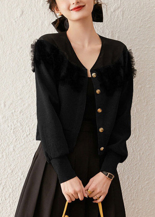 Effortlessly Elegant Coat with a Timeless Design
