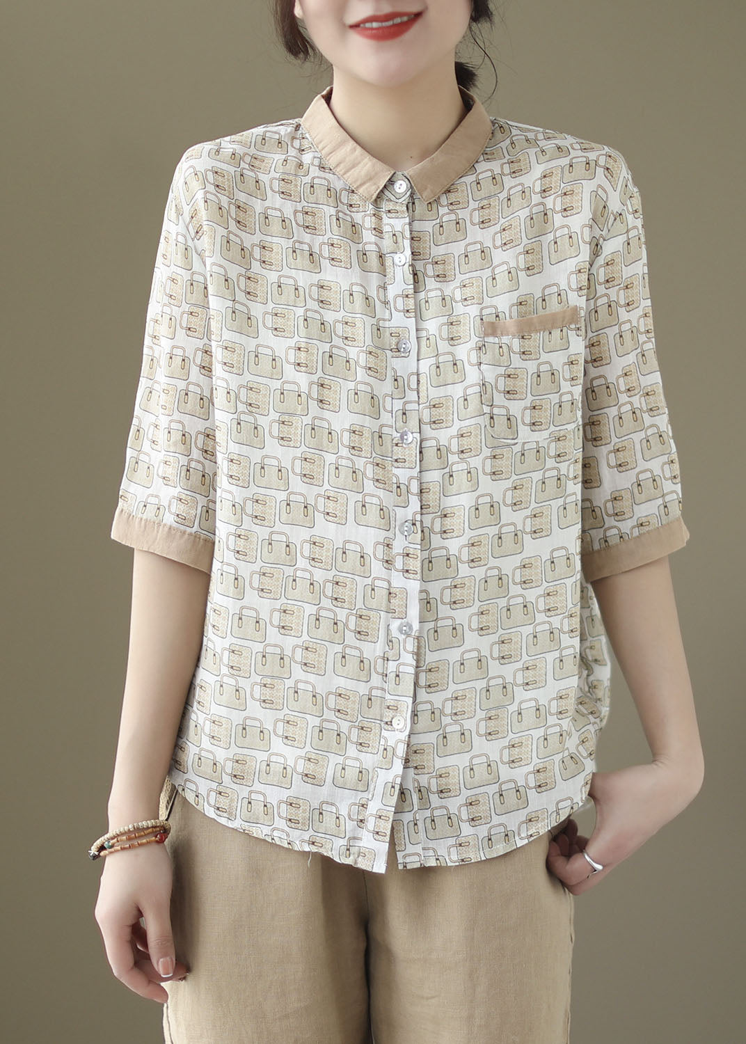 Beautifully Finished Top in a Timeless Design