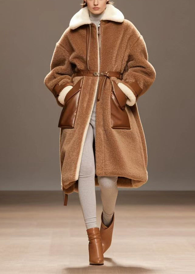 Gracefully Styled Coat for Any Occasion