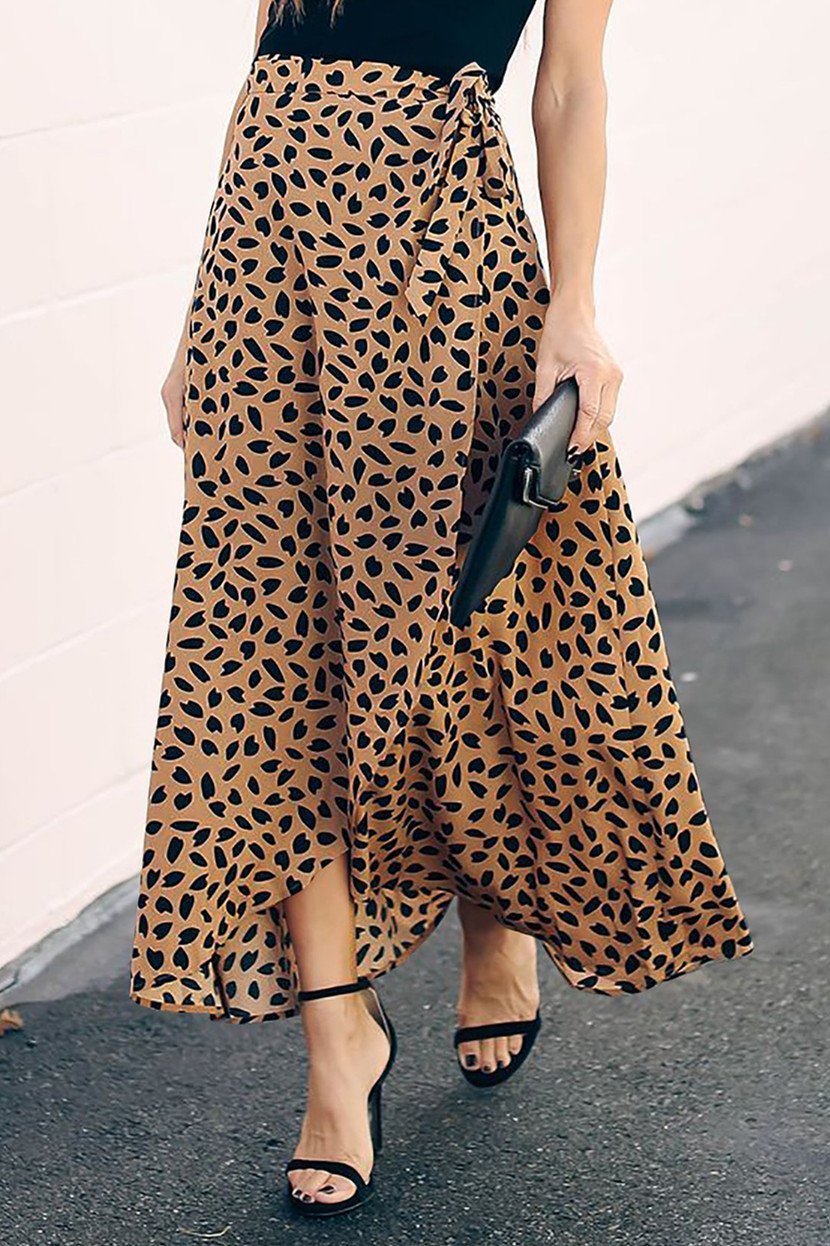 Well Tailored Garment with a Graceful Silhouette