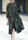 Beautifully Finished Coat in a Timeless Design
