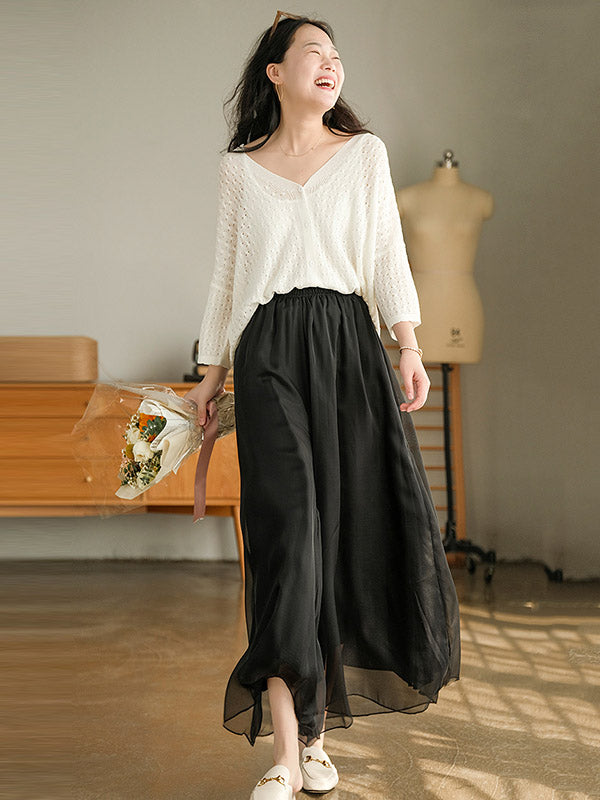 Classic Vintage Pants with a Flattering Fit