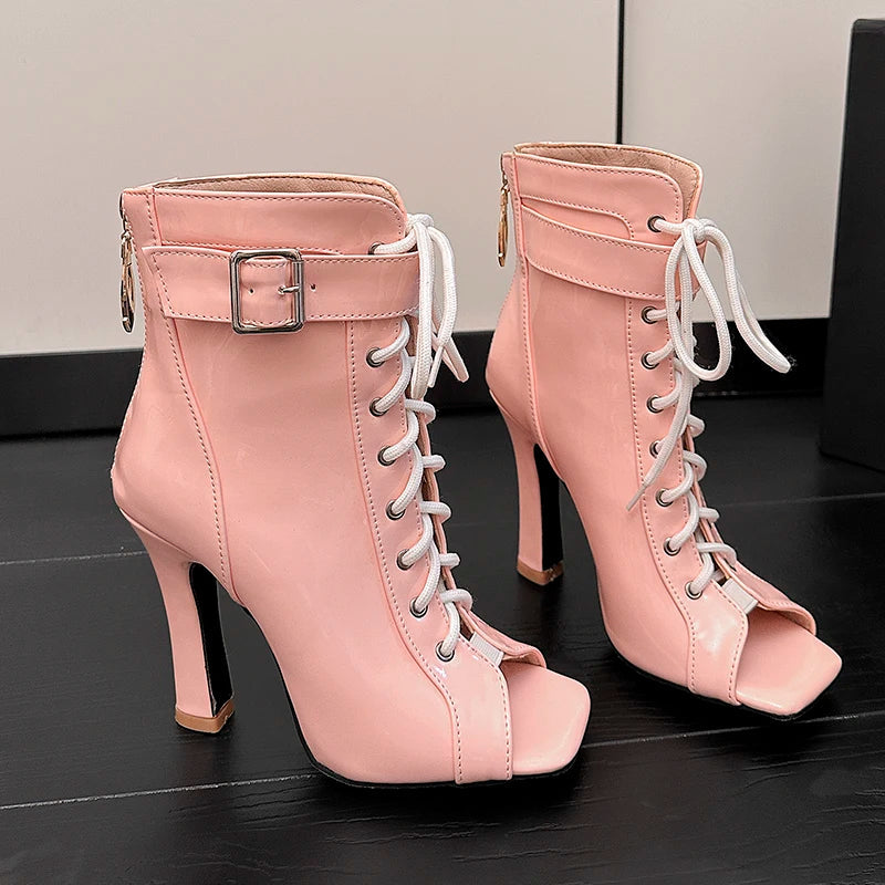 Graceful Orthopedic Boots for Modern Look