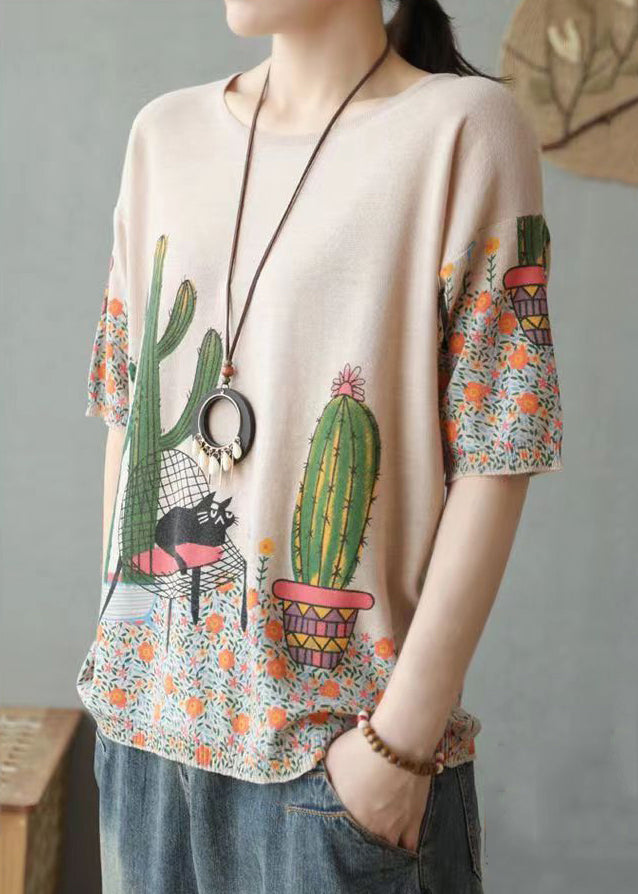 Classic Vintage Top with a Flattering Fit