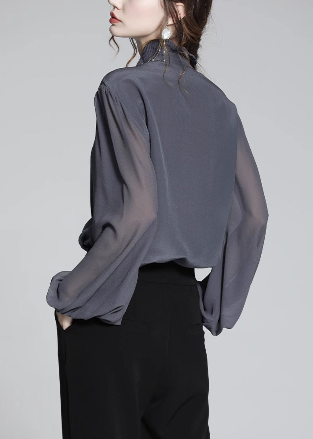 Classic Vintage & Enduringly Stylish Blouse