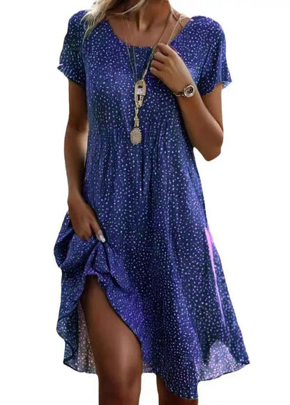 Effortlessly Elegant Dress with a Timeless Design