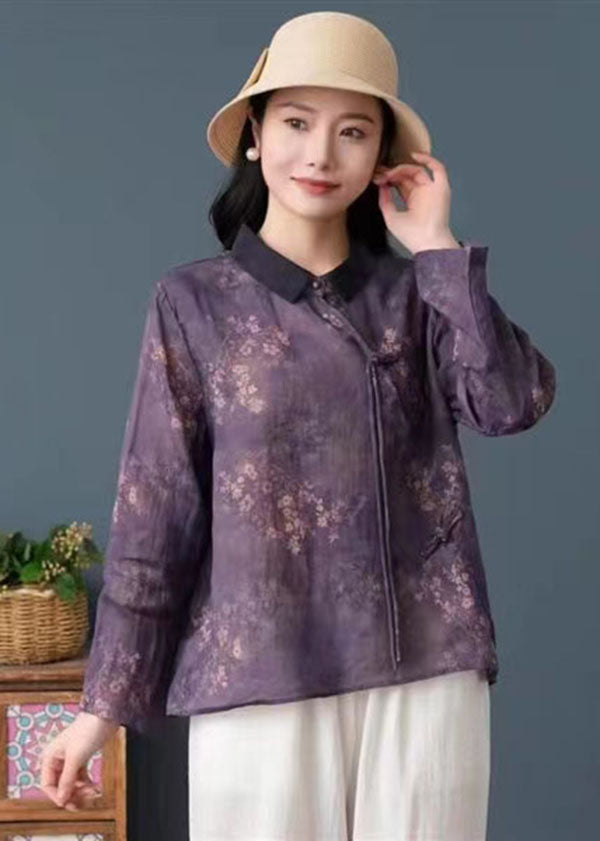 Sophisticated Blouse with a Clean Classic Look
