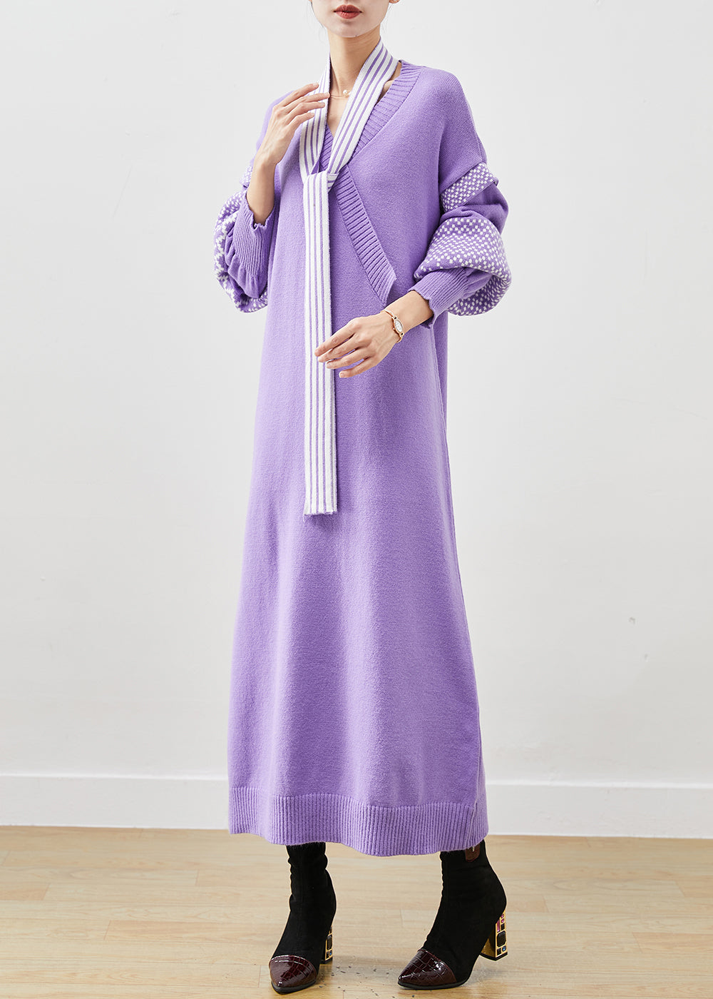 Classic Vintage Sweater with a Flattering Fit