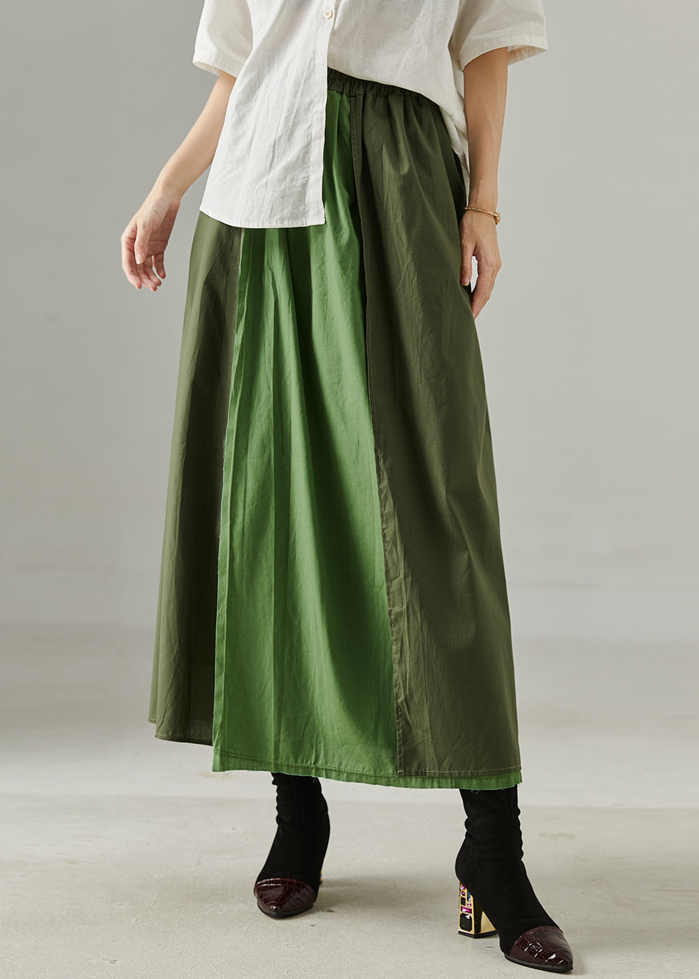Well Tailored Garment with a Graceful Silhouette