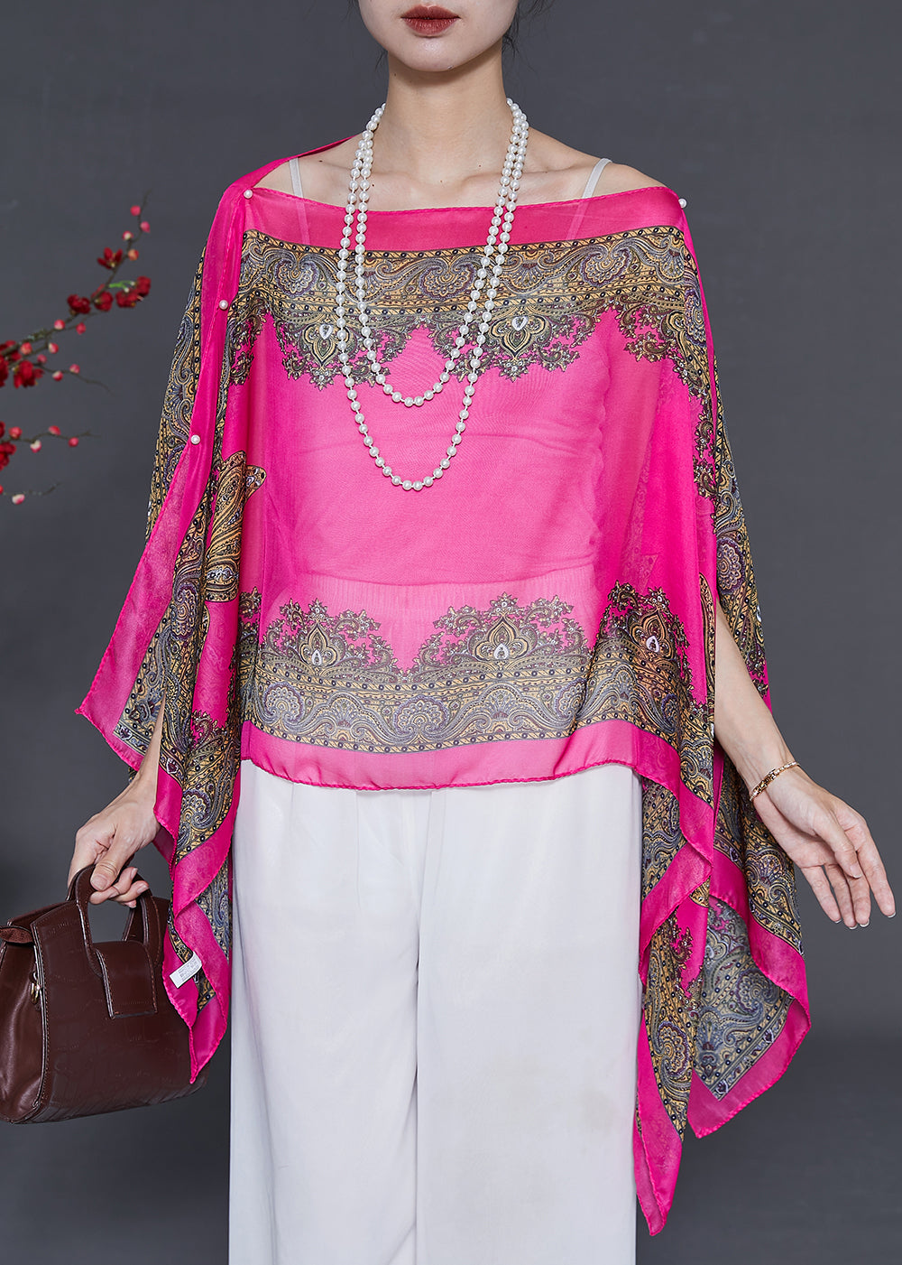 Polished Top with an Effortless Classic Look
