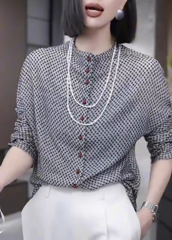 A Vintage Style Top with Delicate Timeless Details
