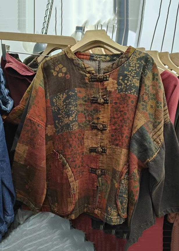 Gracefully Styled Coat for Any Occasion