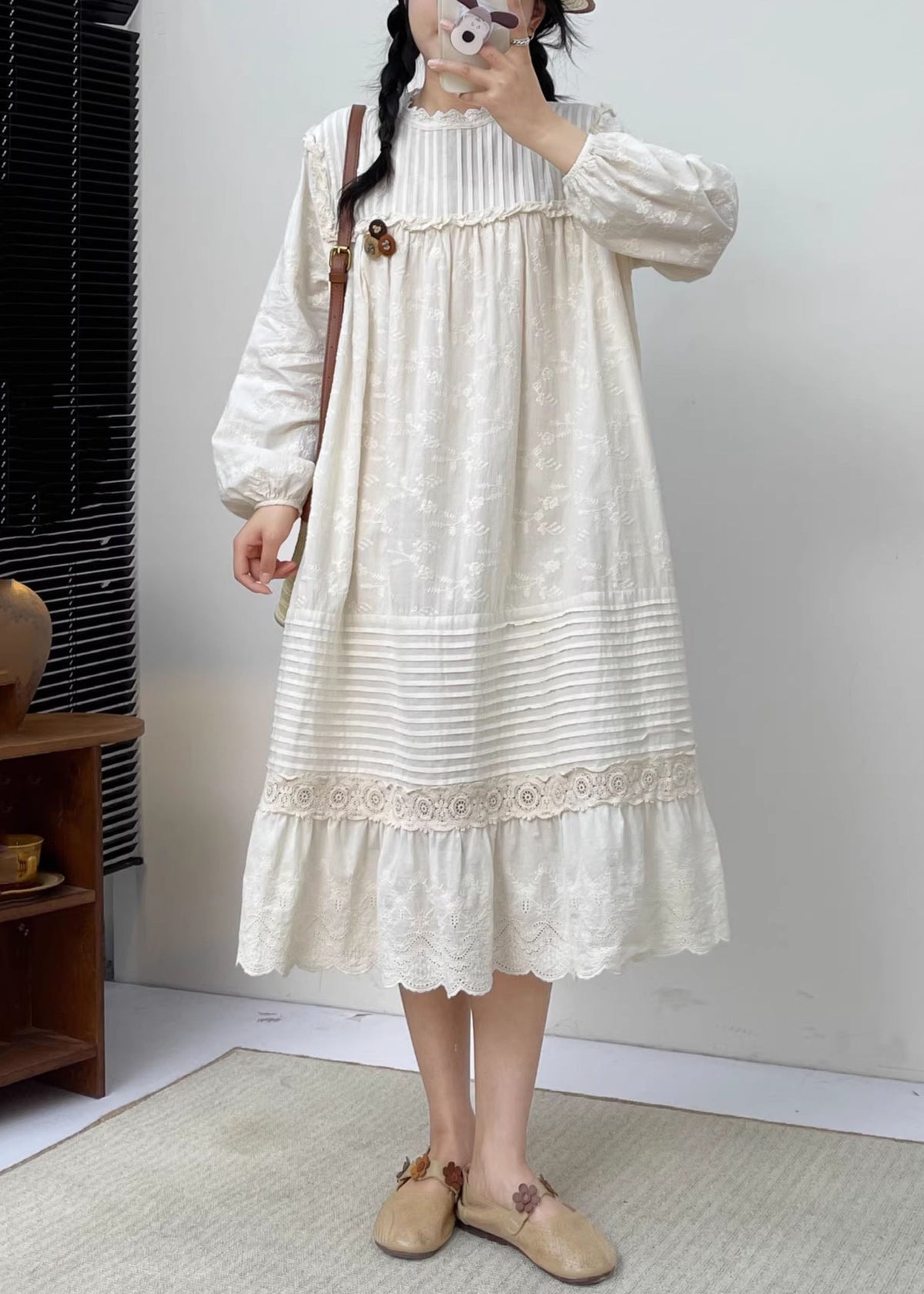 Gracefully Styled Dress for Any Occasion