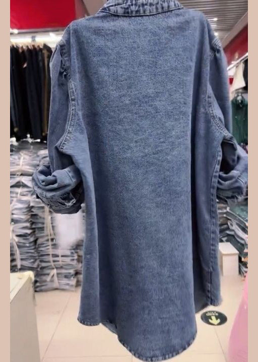 A Vintage Style Coat with Delicate Timeless Details