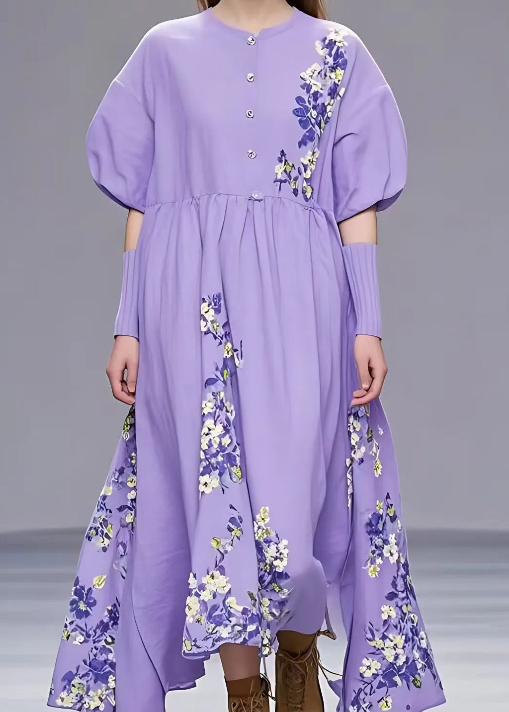 Gracefully Styled Dress for Any Occasion