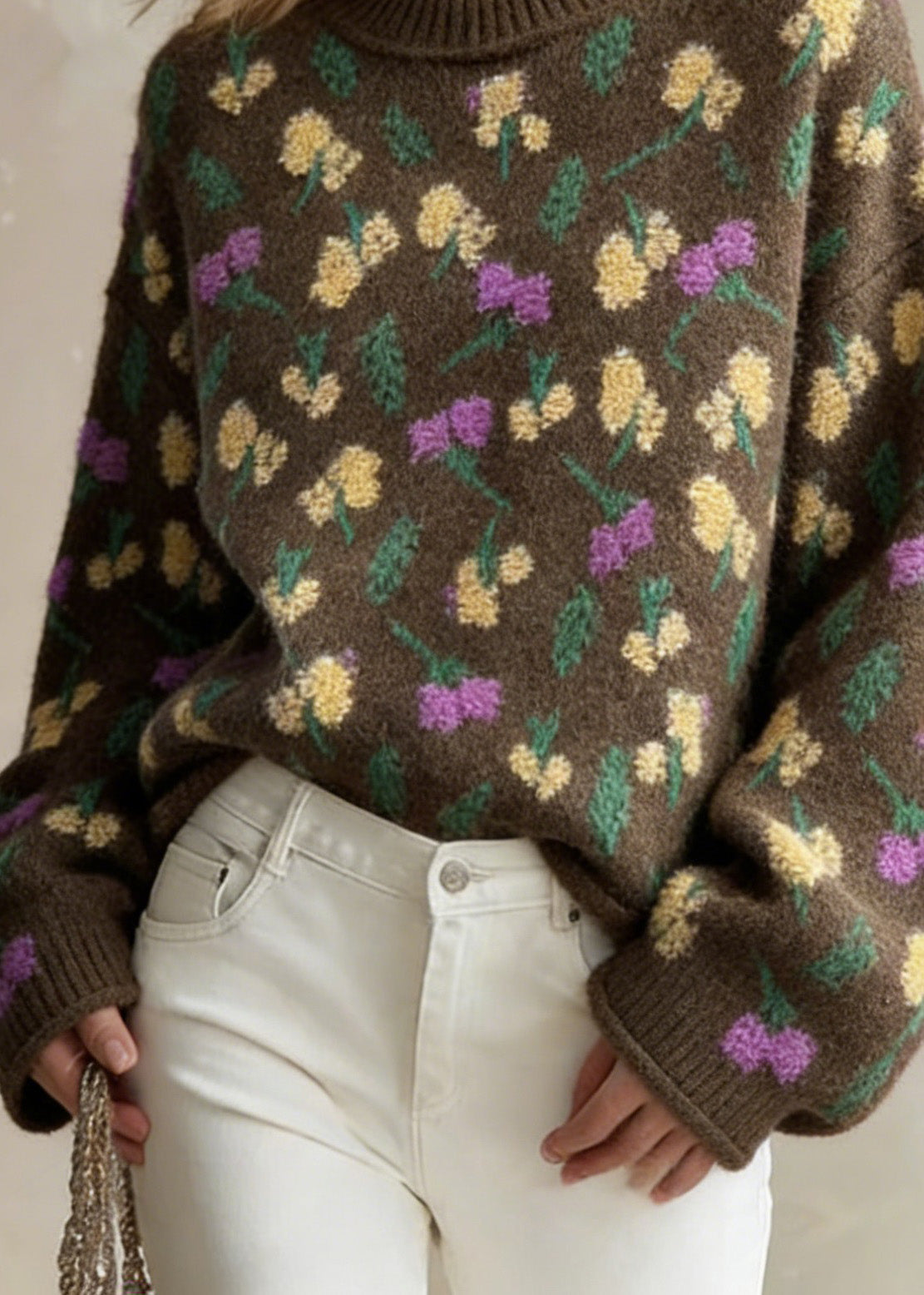 Classic Vintage Sweater with a Flattering Fit
