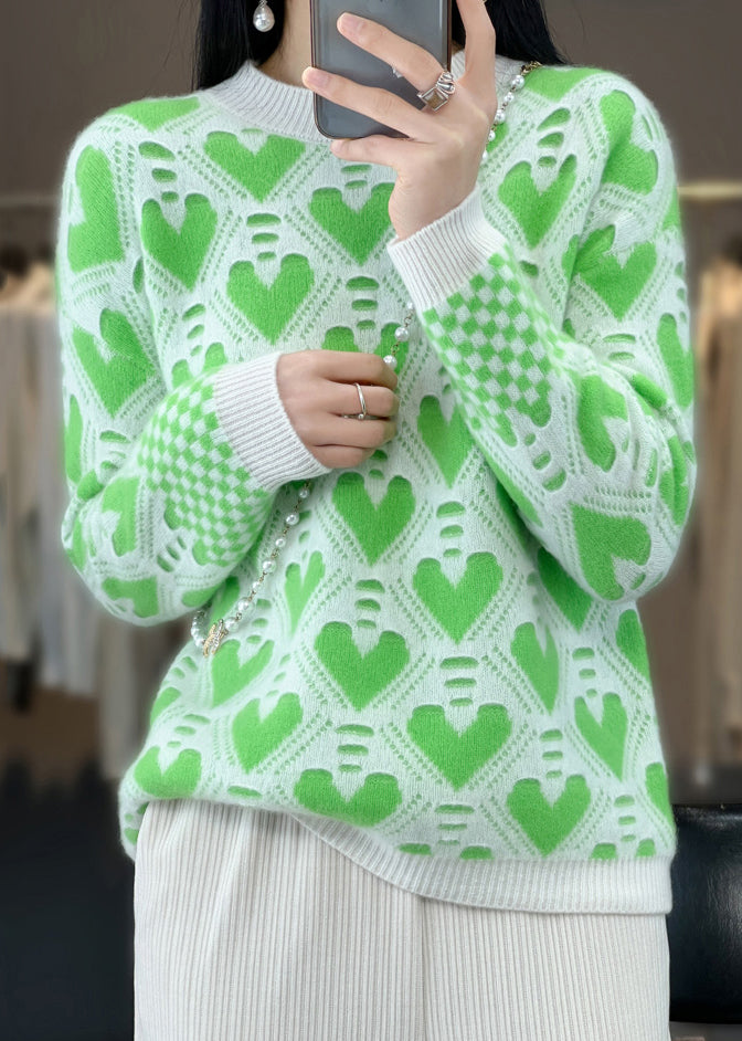 A Vintage Style Top with Delicate Timeless Details