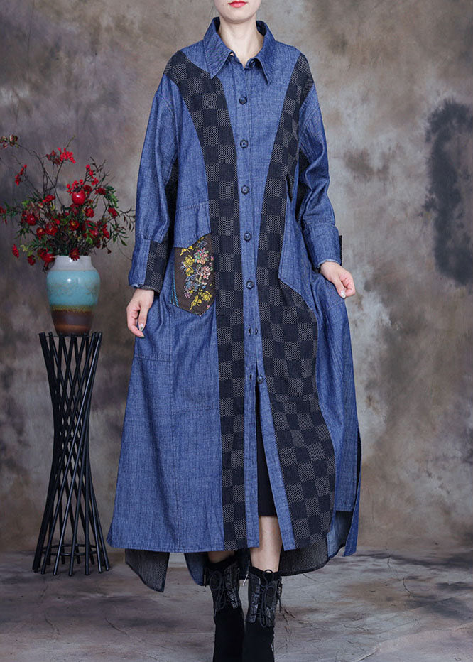 Well Tailored Coat with a Graceful Silhouette