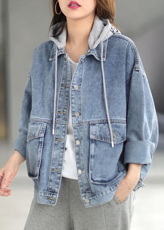 Classic Vintage Coat with a Flattering Fit