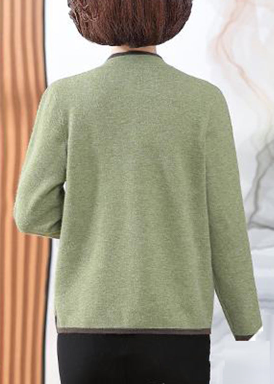 Elegantly Styled Coat for Everyday Wear