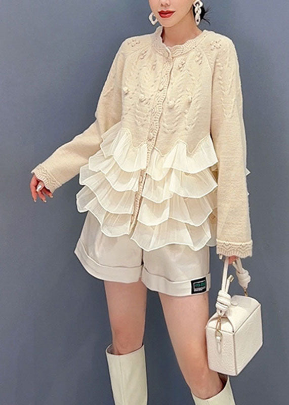 A Vintage Style Top with Delicate Timeless Details
