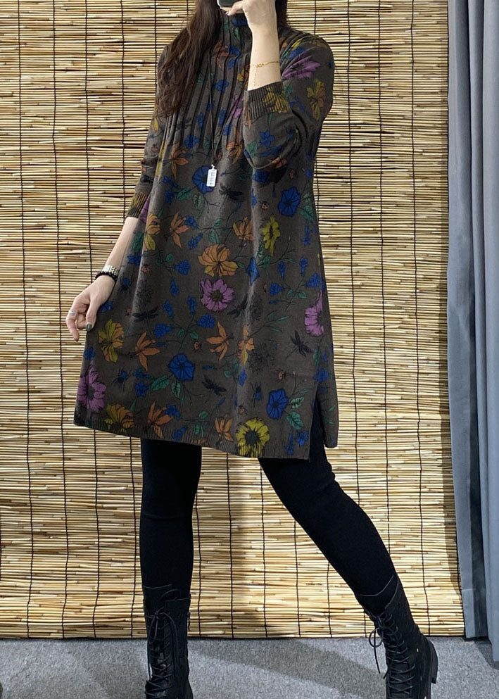 Well Tailored Sweater with a Graceful Silhouette