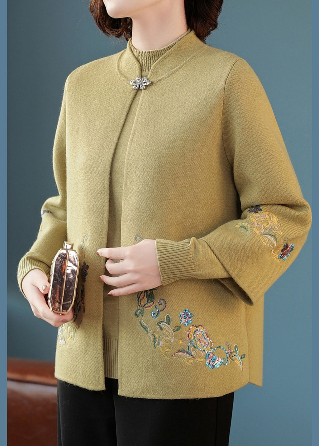 Beautifully Crafted Cardigan in a Classic Style