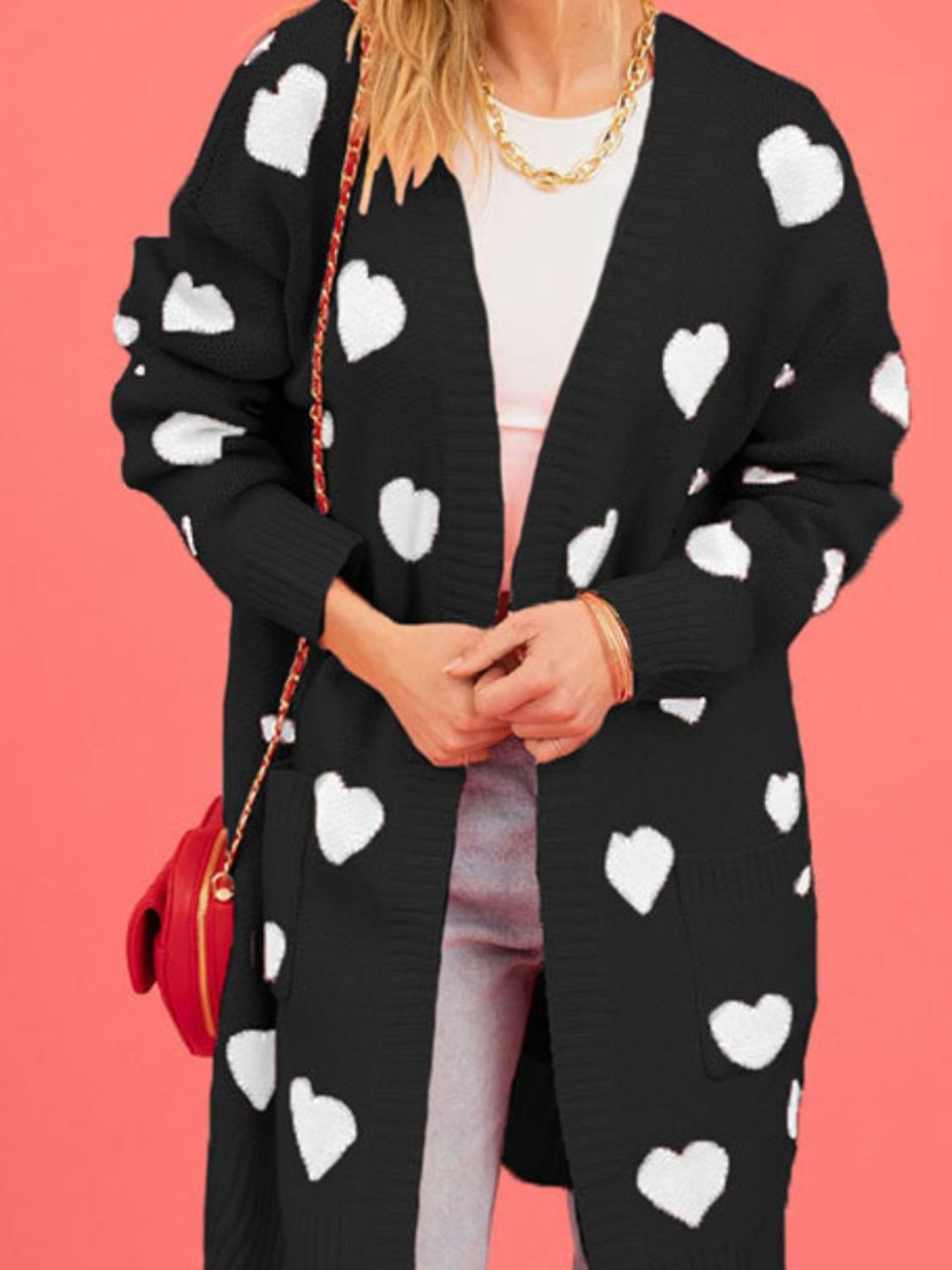 Effortlessly Elegant Cardigan with a Timeless Design