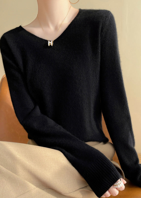 Classic Ring with Timeless Appeal